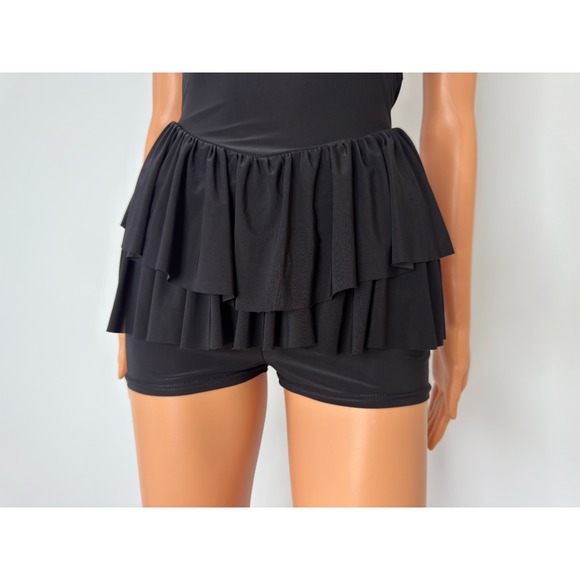 PrettyLittleThing Black Sleeveless Tiered Ruffle Romper Womens 2 Keyhole Back 2 - Picture 5 of 12